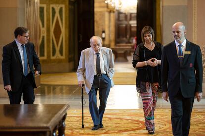 DVD 1224 31/07/2024 - Barcelona - El Presidente del Parlament Josep Rull se ha reunido esta tarde con el ex presidente de la Generalitat Jordi Pujol en el Parlament de Cataluña.  . Foto: Massimiliano Minocri