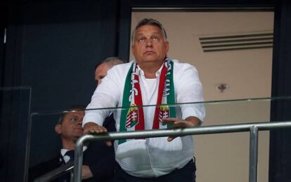 El primer ministro h&uacute;garo Viktor Orb&aacute;n el pasado fin de semana en un partido de f&uacute;tbol.