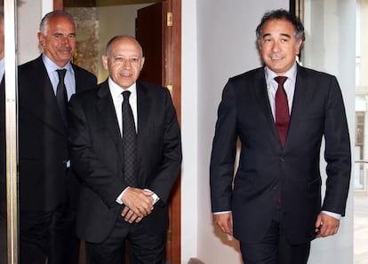 Jaime Matas, Leopoldo Pons y Miguel Montes, en la Bolsa de Valencia.