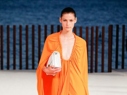 Proenza Schouler y su «ropa alegre para volver a salir y a viajar»