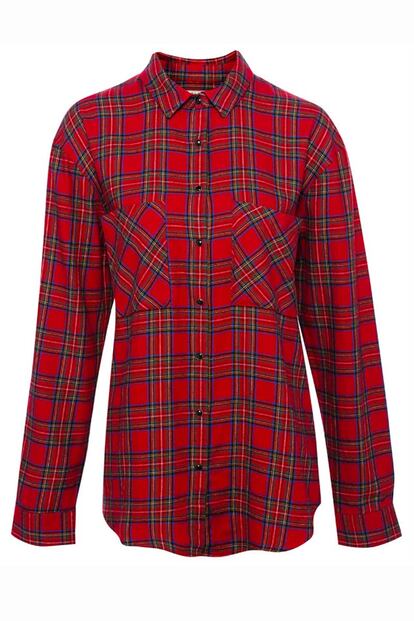 Camisa con bolsillos XXL de Pull&Bear (25,99 euros).