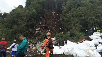 Local onde o avião da Chapecoense caiu, nos arredores de Medellín.