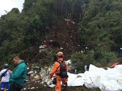 Local onde o avião da Chapecoense caiu, nos arredores de Medellín.