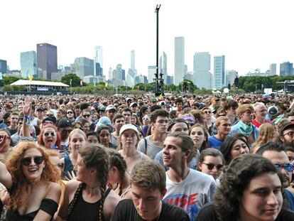 Asistentes al concierto de Liam Gallagher este jueves en el festival Lollapalooza en Chicago.