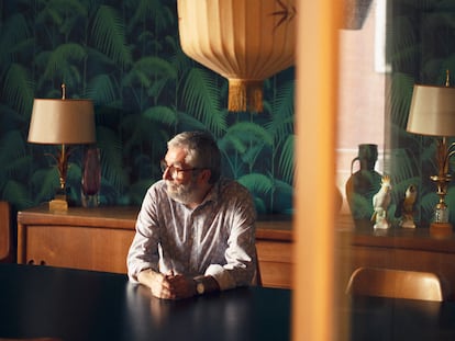 El escritor Antonio Muñoz Molina, en su domicilio en Madrid el 21 de agosto pasado.
