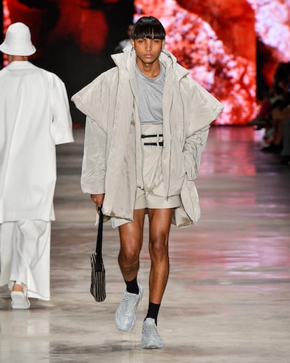 Noah desfila para João Pimenta en el São Paulo Fashion Week