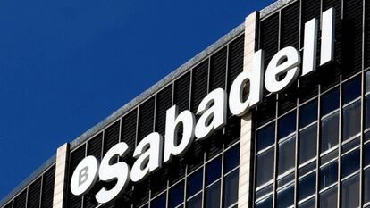 Sabadell mejora la rentabilidad de su cuenta online: pagará un 2,5% a los nuevos clientes