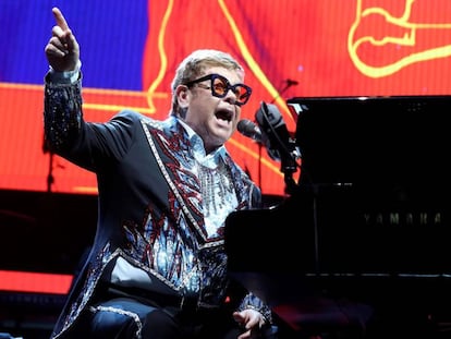 Elton John, anoche en su concierto en Madrid.