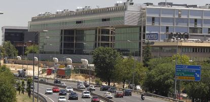 Nueva sede de Banco Popular en la A-2 de Madrid.