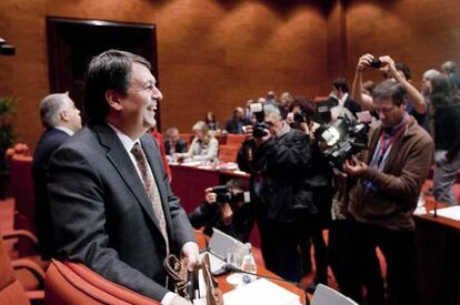 Xavier Solà, 'número dos' de Cultura de la Generalitat, comparece en el Parlament.