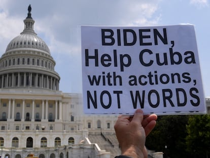 Manifestantes contra el régimen cubano se reunieron el día 27 de julio en Washington.
