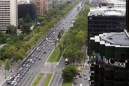 L&#039;edifici de La Caixa a la Diagonal de Barcelona.