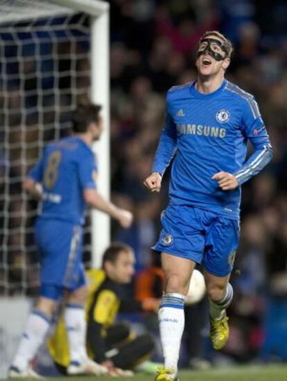 Fernando Torres celebra el tercer gol al Rubin Kazan