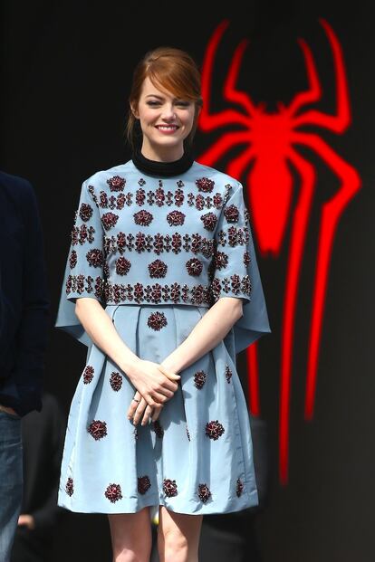 Emma Stone, con vestido de la firma.