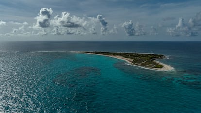 Vista aérea del arrecife en la zona norte de la Reserva de la Biosfera Seaflower.