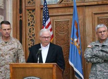 Robert Gates, durante la conferencia de prensa ofrecida en Bagdad.