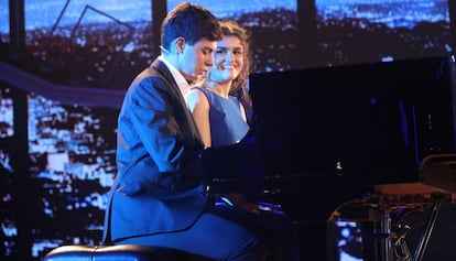 Amaia y Alfred, durante su atuación.