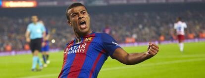 Rafinha festeja su tanto al Granada.