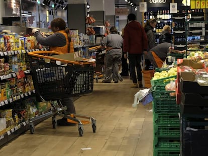 Supermercado de la cadena Dia en Madrid.