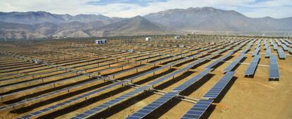  Parque fotovoltaico de El Olivo, de Grenergy, en la región chilena de Coquimbo.