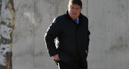 El exvicepresidente de Bankia José Luis Olivas a su llegada a la sede de la Audiencia Nacional en San Fernando de Henares.