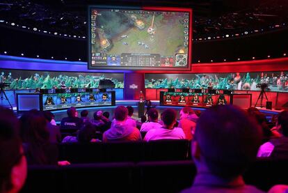 Vista general de una ronda del campeonato universitario 'League of Legends' en Santa Monica (California), en mayo de 2017.