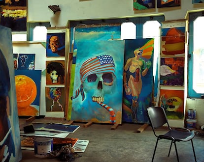 Estudio de un pintor en la Universidad de las Artes de La Habana.