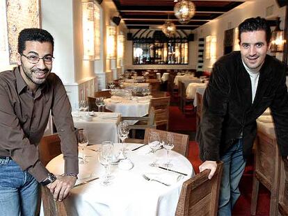 Karim Chauvin (izquierda) y Antoine Melon, en el restaurante Medina de Madrid.