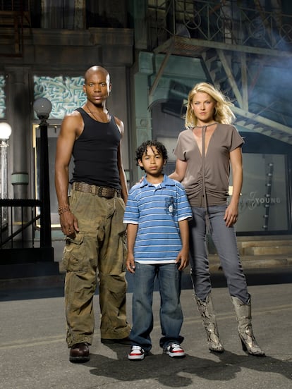 Leonard Roberts, Noah Gray-Cabey y Ali Larter en la original 'Heroes'.