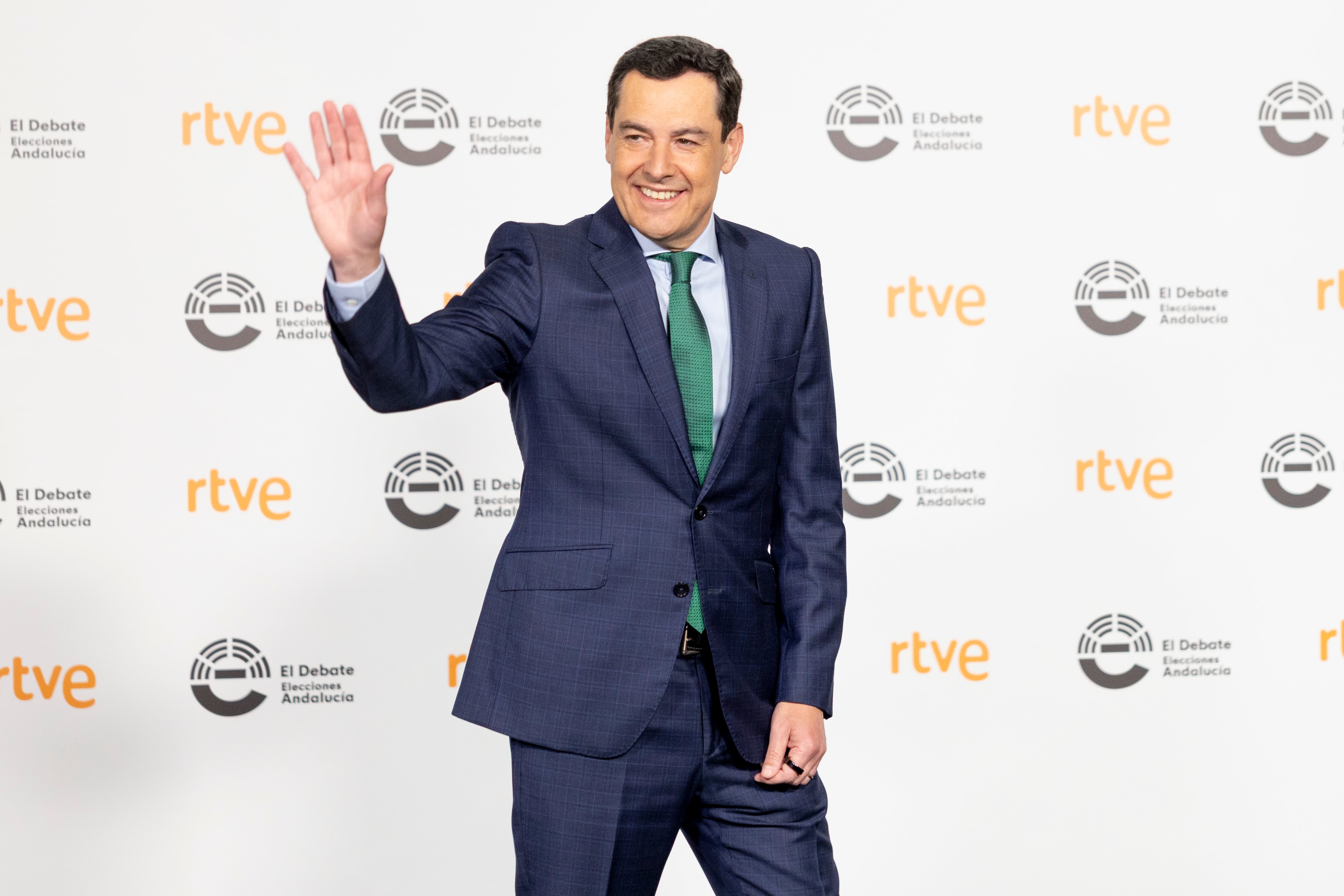 Juan Manuel Moreno Bonilla (PP), este lunes en RTVE-A, en Sevilla.