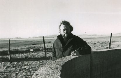 El maestro del minimalismo artístico Donald Judd, en Arizona, en una imagen sin datar.