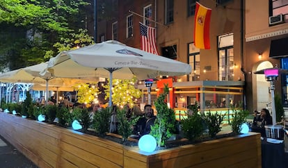 Fachada del restaurante español 'La Nacional', en Nueva York, el 9 de mayo de 2021