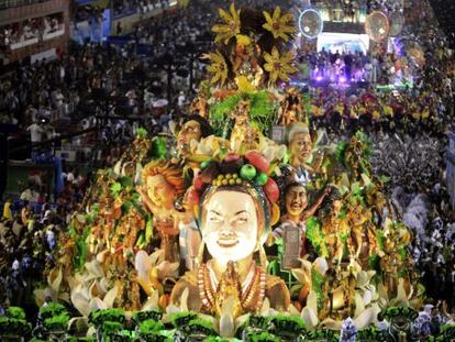 Desfile de la escuela Beija-Flor, patrocinada por Obiang en R&iacute;o. 