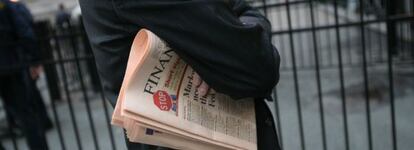 El diario negociará 35 bajas entre sus 600 periodistas y contratará 10 profesionales para la web.