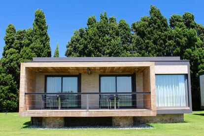 Exterior de los bungalós de Molí del Mig, en la localidad de Torroella de Montgrí (Girona).