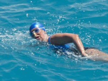 Diana Nyad, nadando de La Habana a Florida.