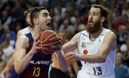 Satoransky y Sergio Rodríguez durante el Madrid-Barcelona.