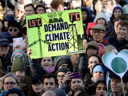 Manifestación en favor de la acción contra el cambio climático en Vancouver, Canadá.