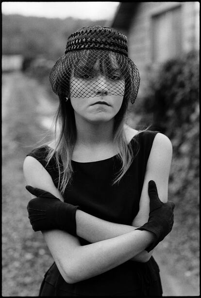 Mary Ellen Mark. ‘Tiny vestida para Halloween’. Seattle, Washington, Estados Unidos, 1983 © Mary Ellen Mark