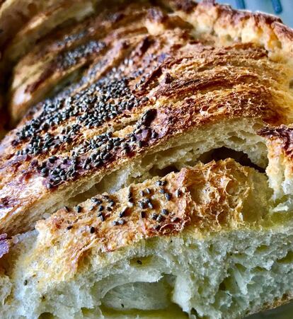 HOGAZA DE PAN BLANCO