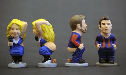 Las figuras de 'caganer' de la cantante Shakira y el futbolista Gerard Piqué son dos de las novedades de esta tradicional figura del pesebre.