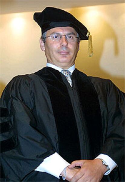 Garzón, tras recibir el <b></b><i>honoris causa</i> de la Universidad New School.