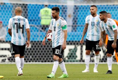 Messi, Mascherano, Banega y Otamendi en la derrota ante Francia.