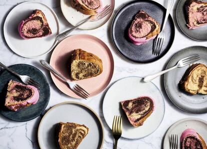 Bizcocho napolitano marmoleado. Según Ottolenghi, este es perfecto para celebraciones familiares.