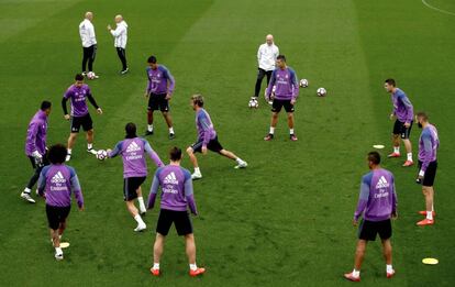 Los jugadores del Madrid, durante el último entrenamiento.