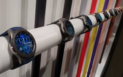 Samsung Galaxy Watch .