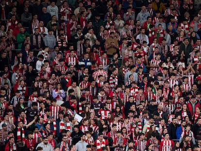 La grada de San Mamés durante el Athletic-Osasuna de esta temporada.