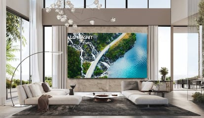 LG presenta un televisor de 118 pulgadas MicroLED para montarte un cine en casa sin proyector