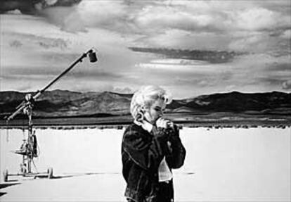 Marilyn Monroe, fotografiada durante el rodaje de <b></b><i>Vidas rebeldes.</i>