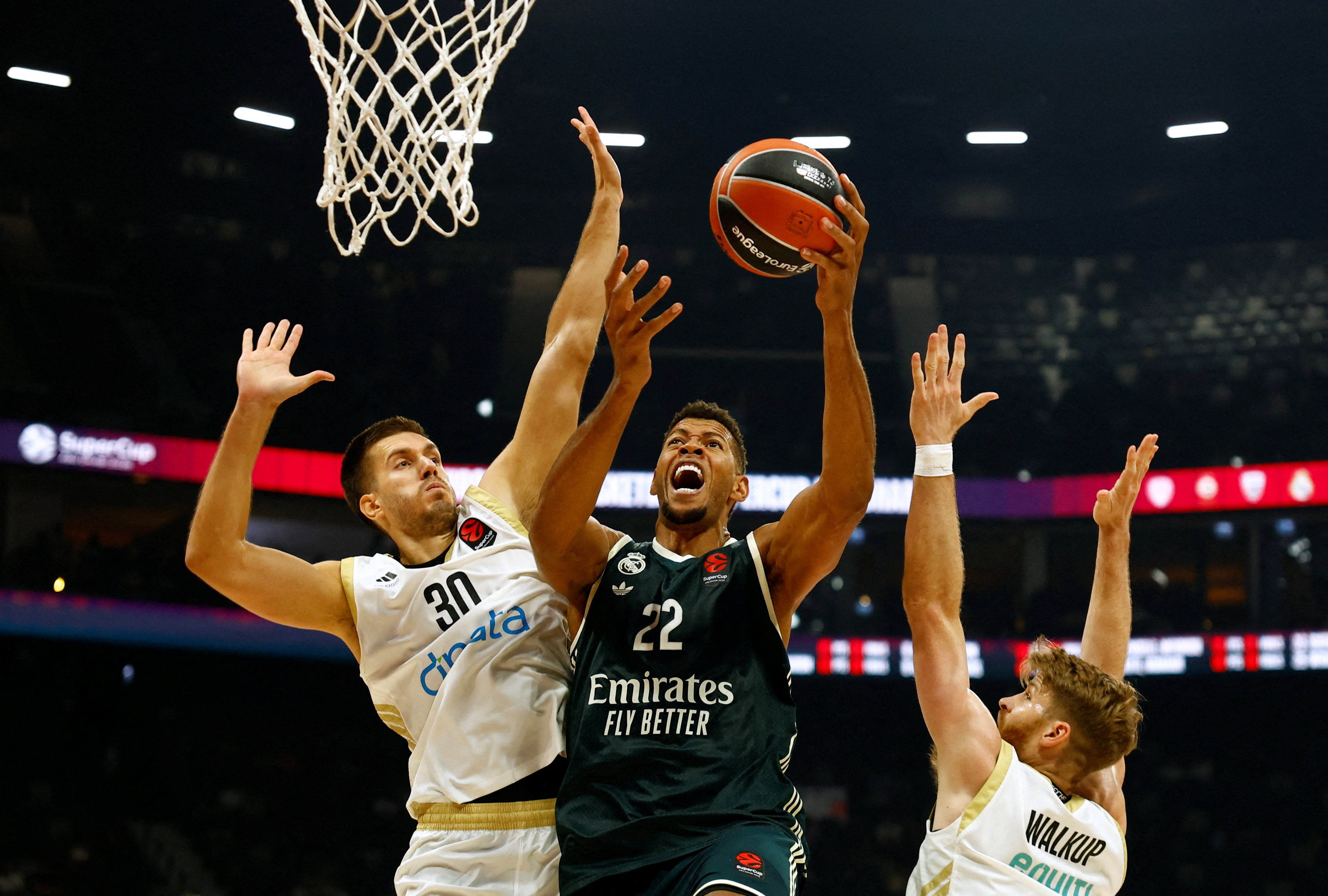 Un nuevo Real Madrid y el mismo gran Tavares, a la final de la Supercopa de la Euroliga